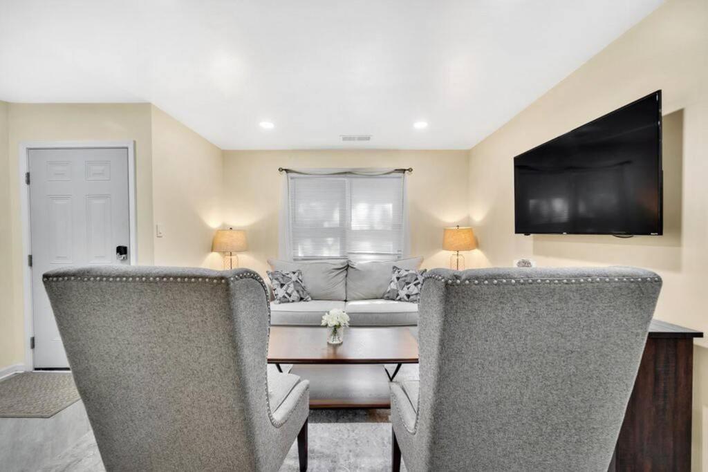 Cozy 2 Bedroom Pineville-Matthews Duplex Sleeps 8 Charlotte Exterior foto